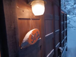 白川村、228センチの積雪、平湯の森、コテージ、