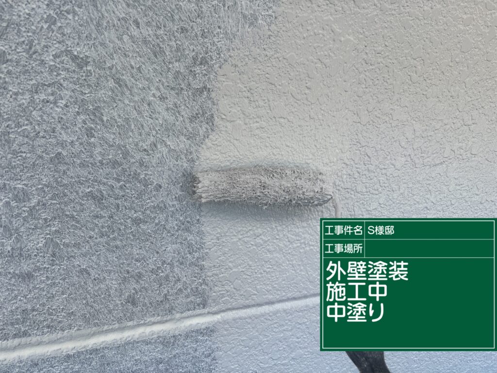 恵那市　中津川市　日成ホーム恵那店　外壁塗装工事　ベランダ防水　屋根塗装工事
施工事例　足場組立　高圧洗浄
軒天　外壁　ベランダ防水　屋根　付帯部