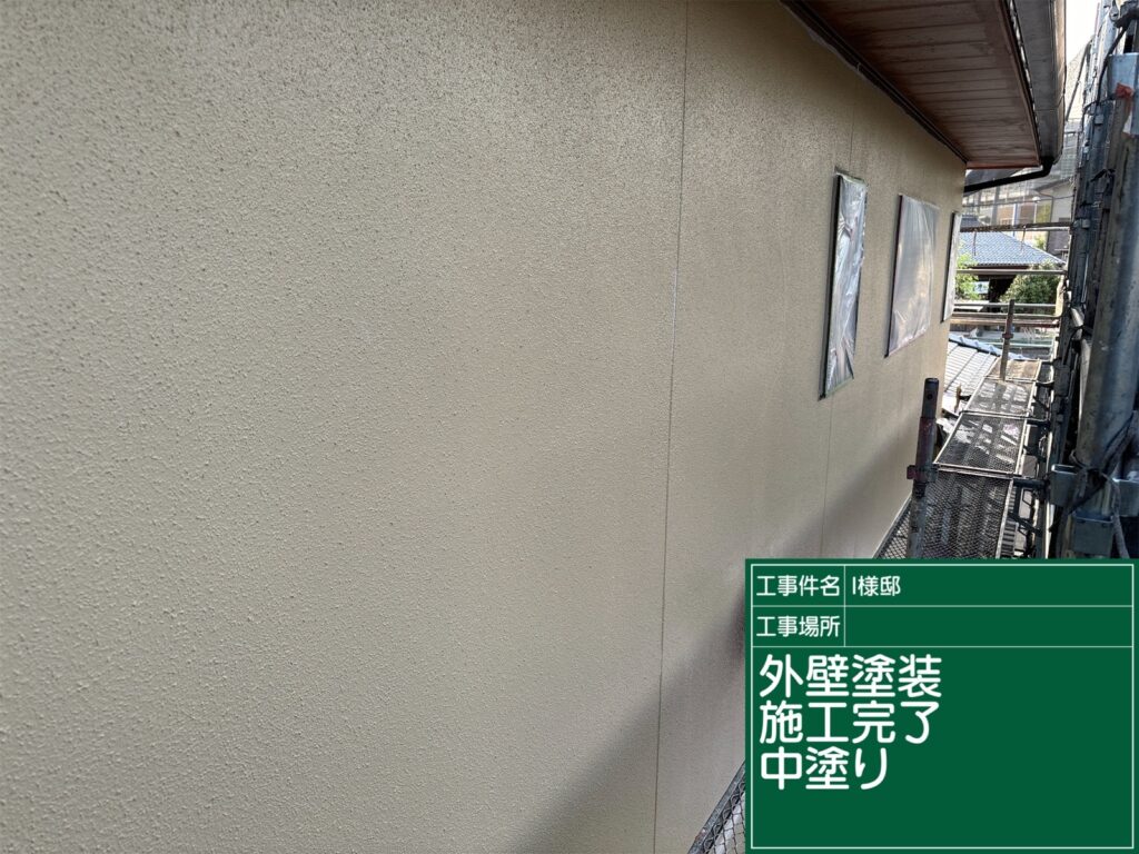 恵那市　中津川市　日成ホーム恵那店　外壁塗装工事　ベランダ防水　屋根塗装工事
施工事例　足場組立　高圧洗浄
軒天　外壁　ベランダ防水　屋根　付帯部
