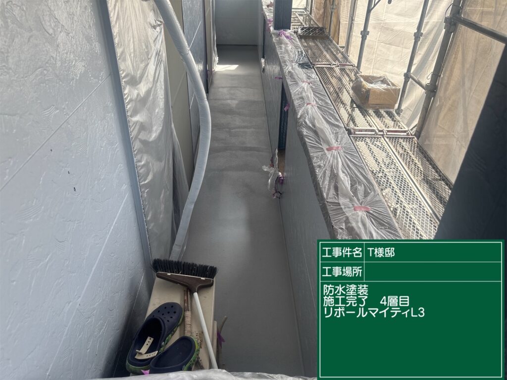 恵那市 中津川市 日成ホーム恵那店 外壁塗装工事 ベランダ防水 屋根塗装工事
施工事例 足場組立 高圧洗浄
軒天 外壁 ベランダ防水 屋根 付帯部