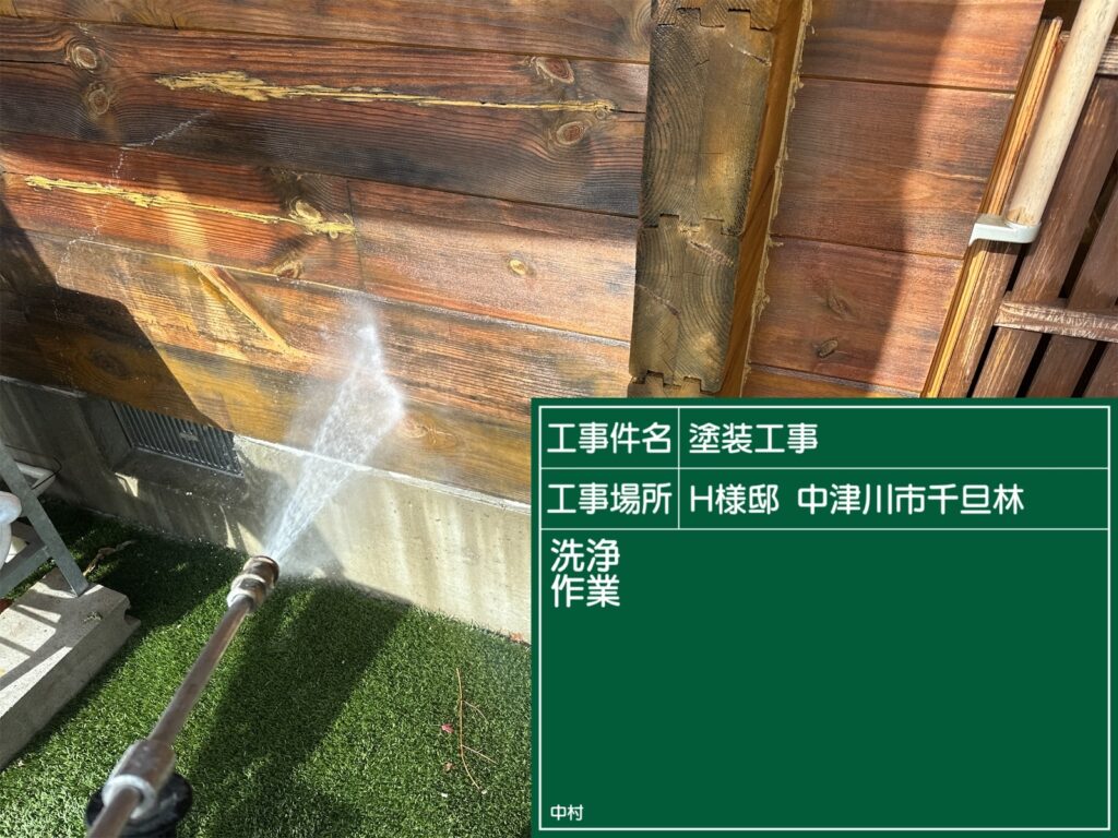 恵那市　中津川市　日成ホーム恵那店　外壁塗装工事　ベランダ防水　屋根塗装工事
施工事例　足場組立　高圧洗浄
軒天　外壁　ベランダ防水　屋根　付帯部