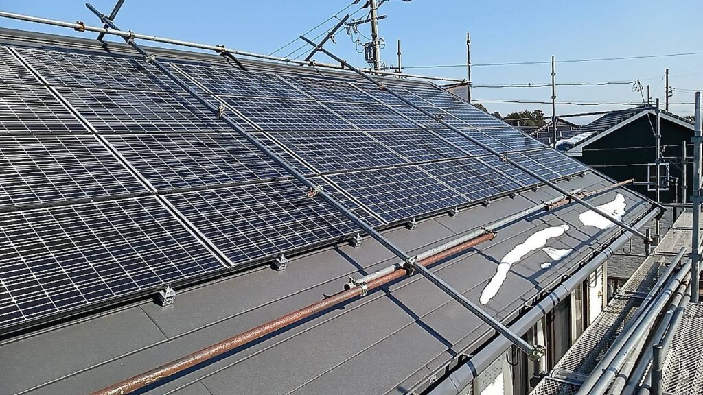 ソーラーの取り付け金具です。中津川市